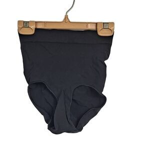 Skims sculpting shapewear Nwot
